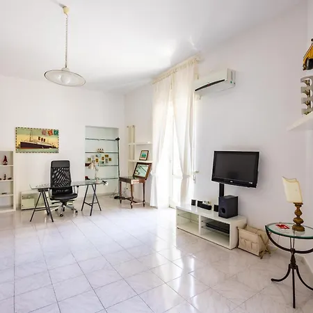 Pizzarchouse Naples