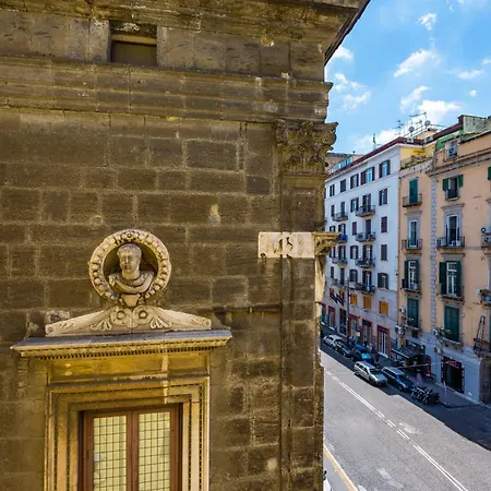 Pizzarchouse Apartment