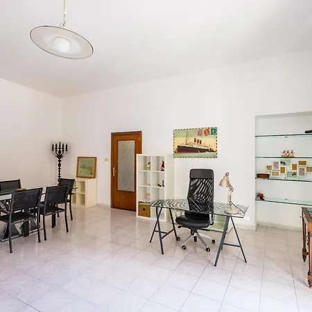 Pizzarchouse Apartment Naples